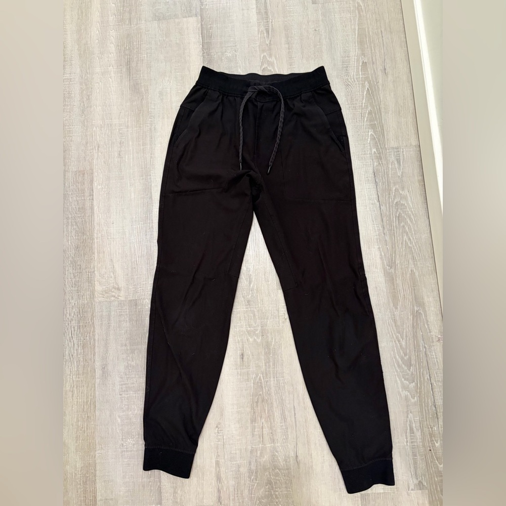 Lululemon Men’s ABC Jogger Size Small